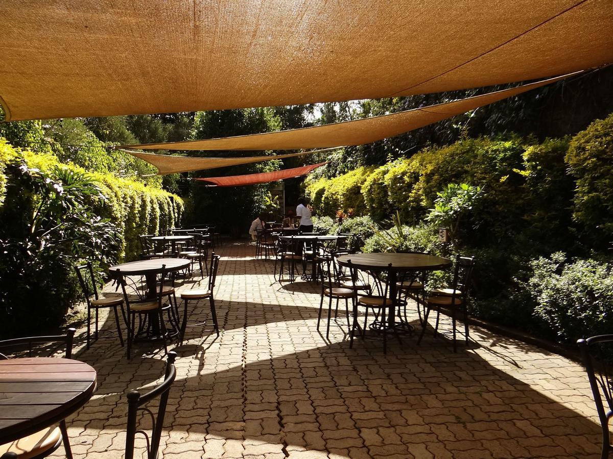 Ikweta Country Inn Maua Kaathene Exterior foto